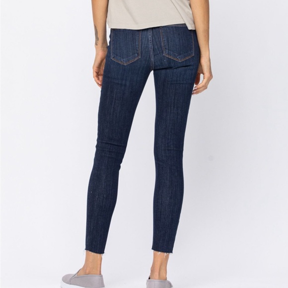 NWT - Judy Blue Jeans - Picture 2 of 4